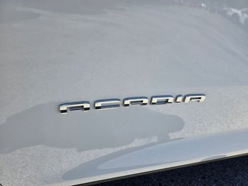 Certified 2025 GMC Acadia Elevation image 4