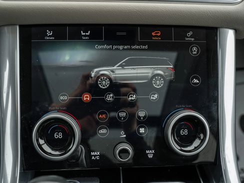 Used 2020 Land Rover Range Rover Sport HSE image 24