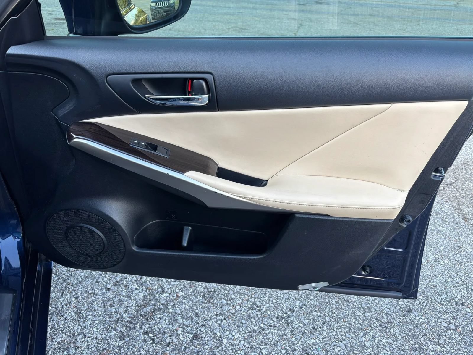 Used 2014 Lexus IS 250 w/ Luxury Package w/Brown Wood RWD image 19