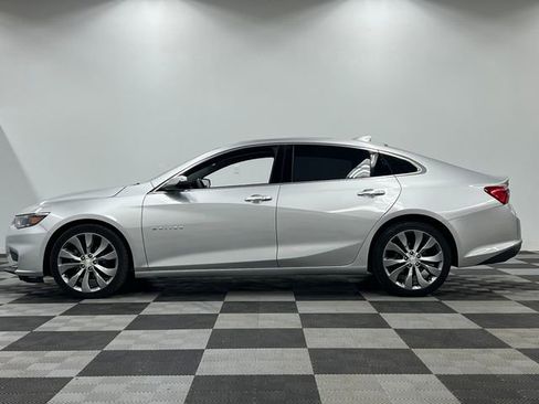 Used 2017 Chevrolet Malibu Premier w/ Premier Sun and Wheel Package image 7