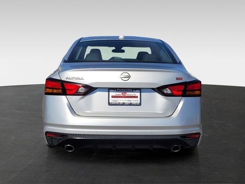 Used 2024 Nissan Altima 2.5 SR image 5