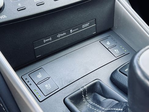 Used 2015 Lexus IS 250 AWD image 29