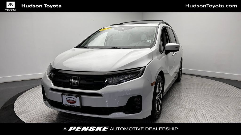Used 2026 Honda Odyssey EX-L image 1
