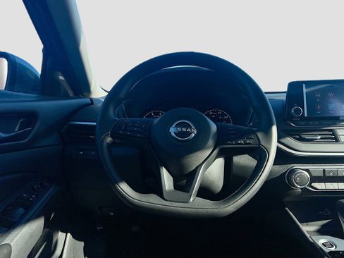 Used 2023 Nissan Altima 2.5 S image 22