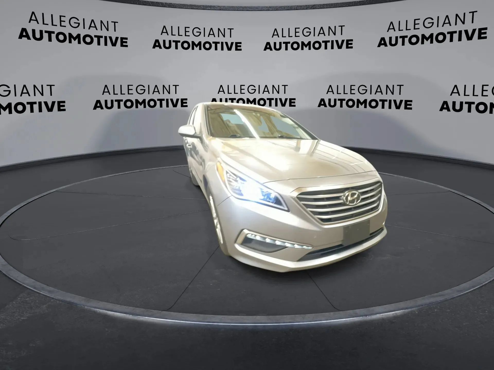 Used 2015 Hyundai Sonata SE FWD image 5