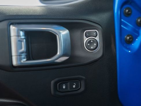 New 2026 Jeep Wrangler Unlimited Rubicon AWD/4WD image 40