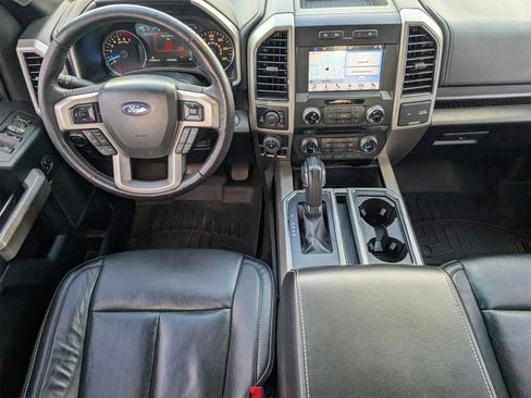 Used 2018 Ford F150 Lariat w/ Equipment Group 502A Luxury image 6