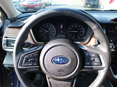 Used 2023 Subaru Outback Touring image 17