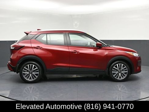 Used 2023 Nissan Kicks SV image 24