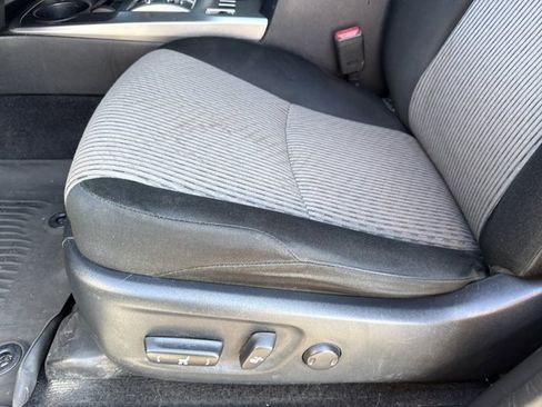 Used 2018 Toyota 4Runner SR5 image 15