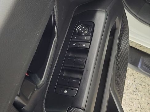 Used 2024 Toyota Tacoma SR RWD image 22