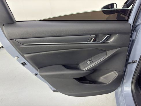 Used 2022 Honda Accord Sport image 38