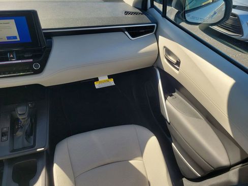 New 2026 Toyota Corolla Cross L image 13