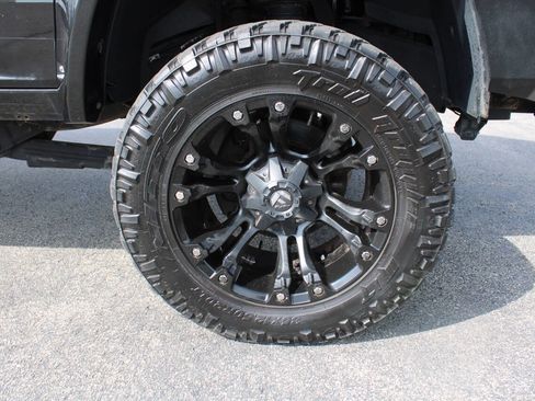 Used 2016 RAM 2500 Laramie w/ Sport Appearance Group image 17