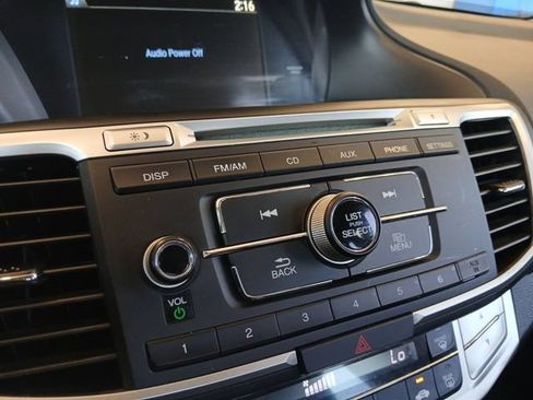 Used 2015 Honda Accord LX image 11