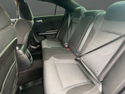 Used 2018 Dodge Charger R/T RWD image 23