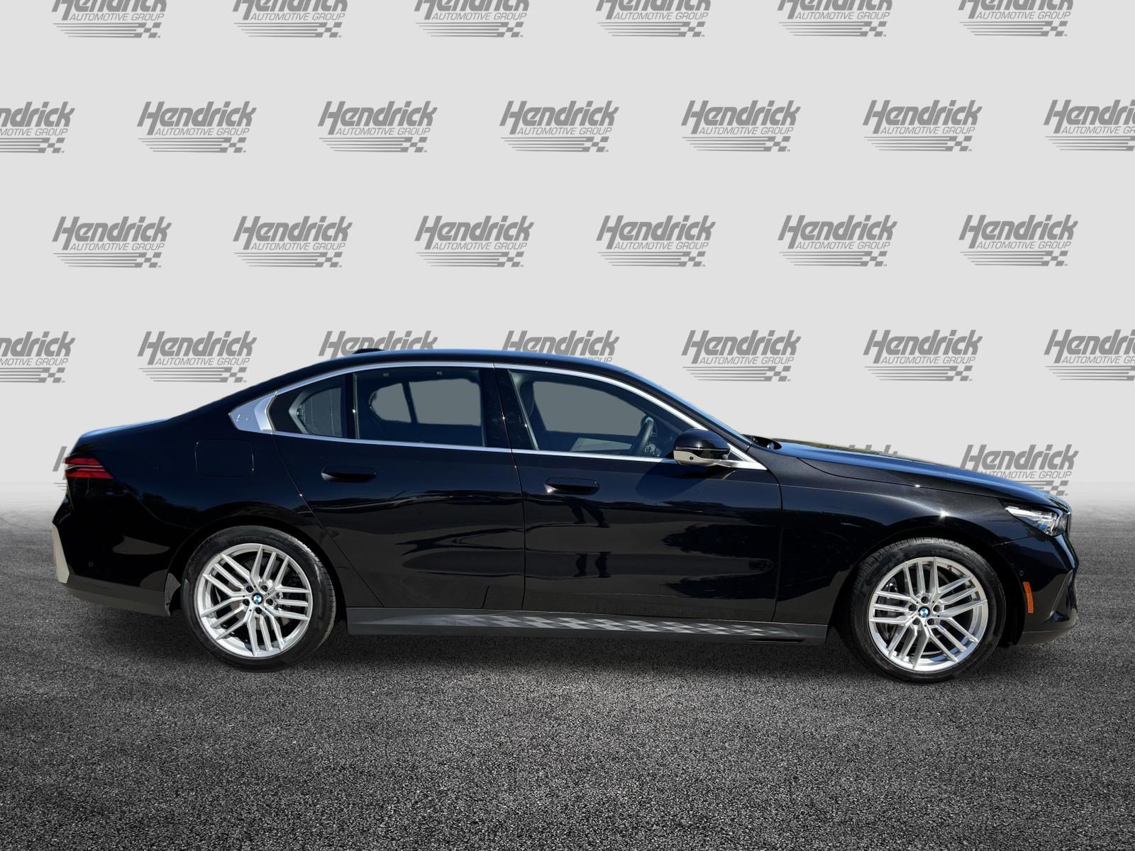 Certified 2024 BMW 540i xDrive w/ Executive Package AWD/4WD image 11