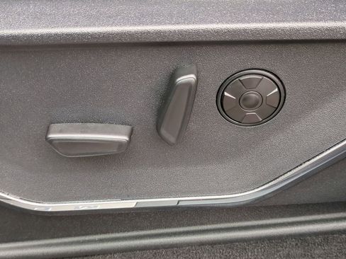 Used 2024 Ford F450 Platinum w/ Camper Package image 20