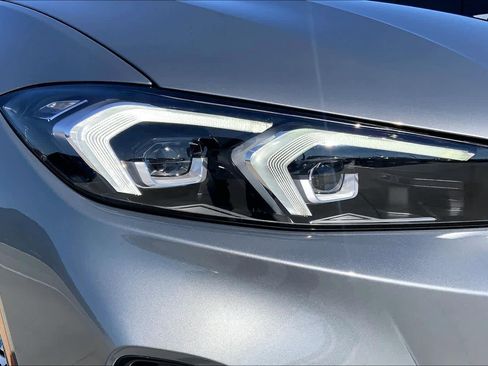 Certified 2023 BMW 330i Sedan image 28