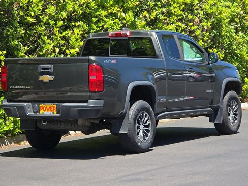 Used 2018 Chevrolet Colorado ZR2 AWD/4WD image 4