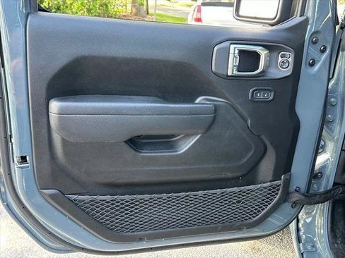 Certified 2025 Jeep Gladiator Sport AWD/4WD image 28