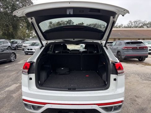 Used 2020 Volkswagen Atlas Cross Sport SEL R-Line image 7