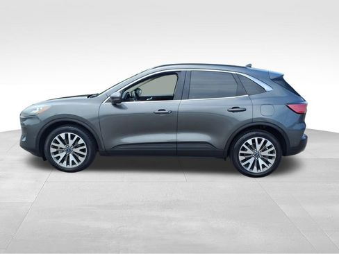 Used 2020 Ford Escape Titanium AWD/4WD image 23