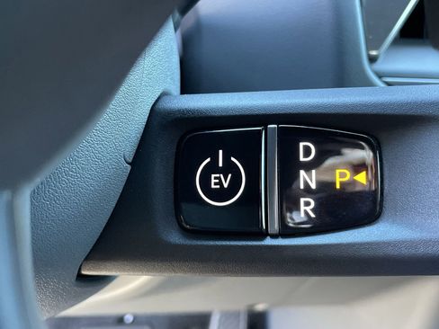 New 2026 Kia EV9 Land w/ Nightfall Edition Package image 30