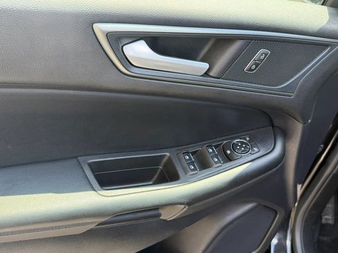 Used 2020 Ford Edge SE AWD/4WD image 29