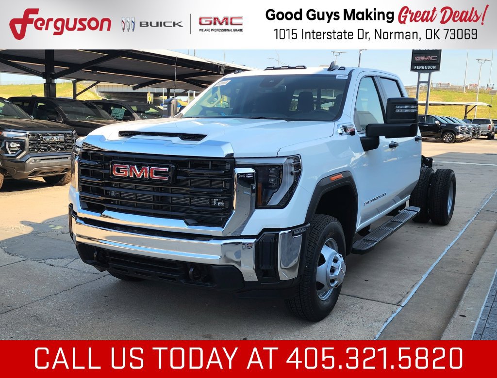 New 2026 GMC Sierra 3500 Pro w/ Convenience Package AWD/4WD image 7