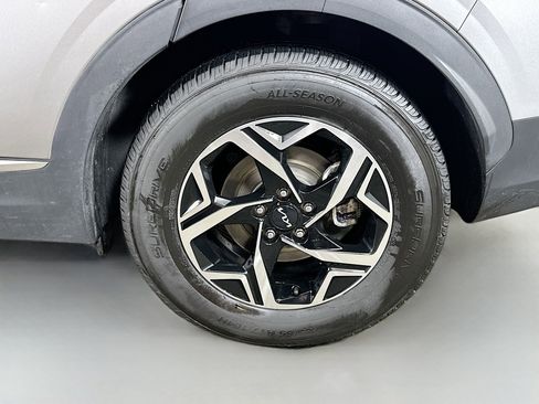 Certified 2023 Kia Sportage LX image 28