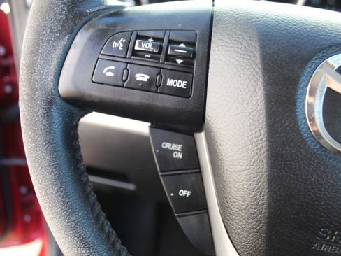 Used 2013 MAZDA MAZDA3 i Touring image 15