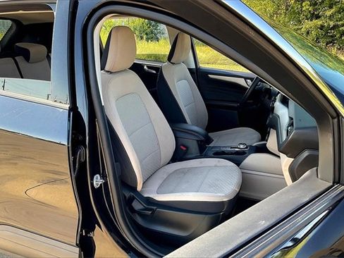 Used 2021 Ford Escape SE image 7