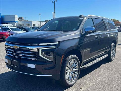 New 2026 Chevrolet Suburban Premier w/ Sun And Tow Package image 3