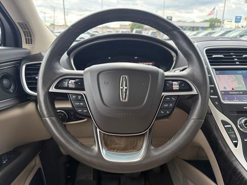 Certified 2020 Lincoln Nautilus Reserve AWD/4WD image 16