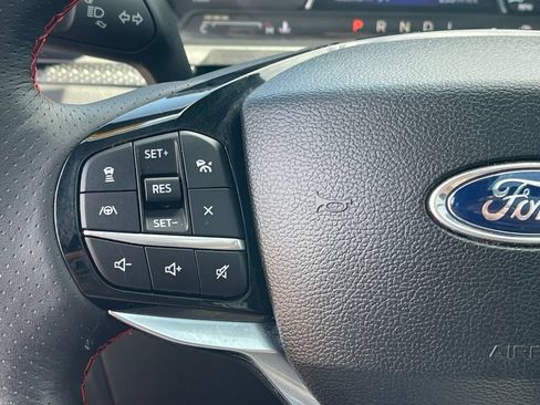 Certified 2024 Ford Explorer ST-Line w/ Class IV Trailer Tow Package AWD/4WD image 22