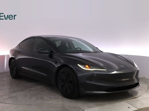 Used 2024 Tesla Model 3 Long Range AWD/4WD image 13