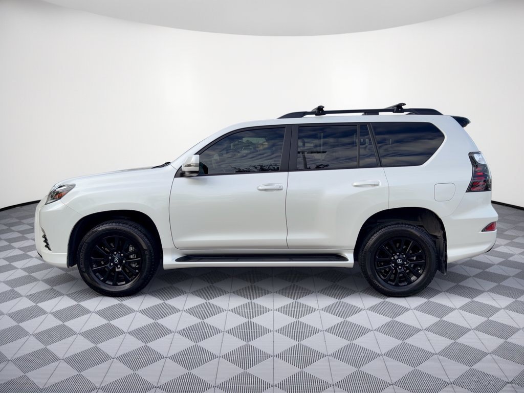 Used 2023 Lexus GX 460 w/ Black Line Special Edition AWD/4WD image 2
