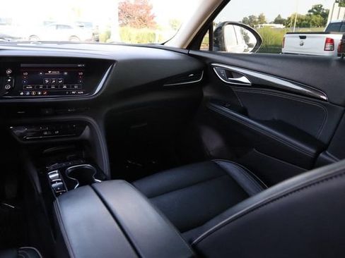 Used 2021 Buick Envision Essence w/ Sport Touring Package FWD image 27