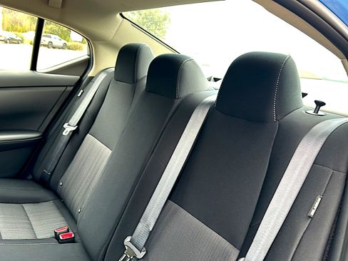 Certified 2025 Nissan Sentra SV image 19