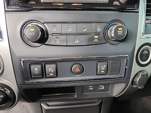 Used 2021 Nissan Titan SV w/ Accessory Utility Package AWD/4WD image 21