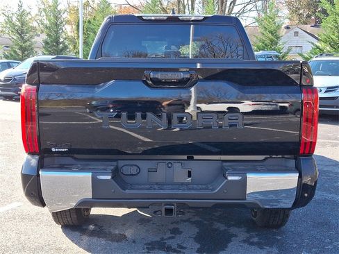 New 2025 Toyota Tundra SR5 image 6