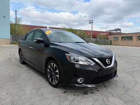 Used 2019 Nissan Sentra SR FWD image 6