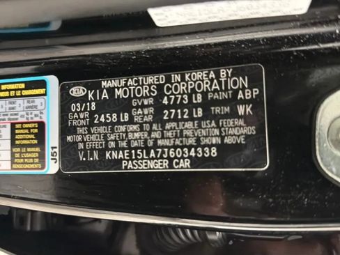 Used 2018 Kia Stinger RWD image 28