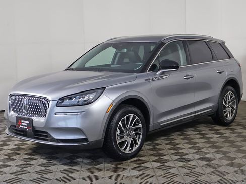 Used 2022 Lincoln Corsair AWD w/ Equipment Group 101A image 8