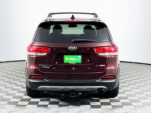 Used 2018 Kia Sorento EX w/ Option Group 040 AWD/4WD image 8