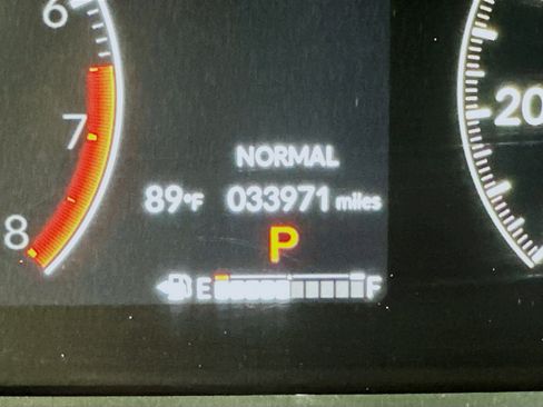 Used 2023 Honda Pilot EX-L image 19