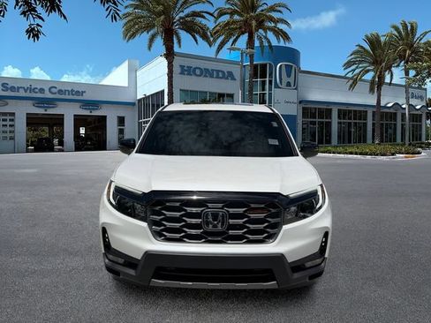 Certified 2024 Honda Ridgeline TrailSport image 3