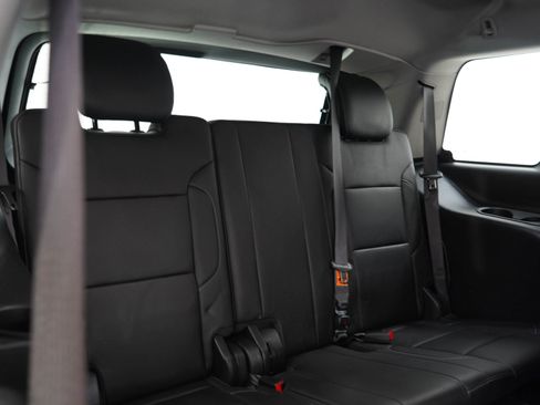 Used 2019 Chevrolet Tahoe Premier AWD/4WD image 15