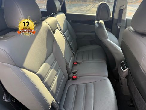 Used 2016 Kia Sorento EX image 66